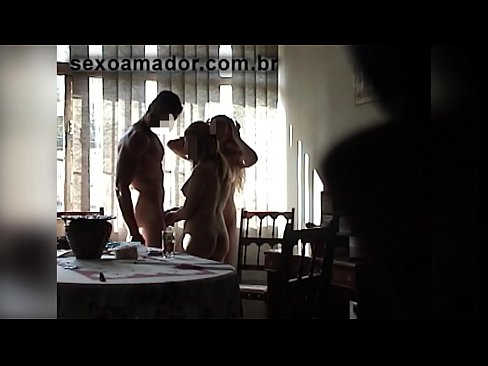❤️ Sexveninder inviterer en kæmpe mand og en trekant med ham ️❌ Anal video at da.fuckmymac.ru ️❤