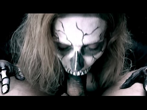 ❤️ Dæmonisk pige suger pik med sin sorte mund og sluger sperm. ️❌ Anal video at da.fuckmymac.ru ️❤