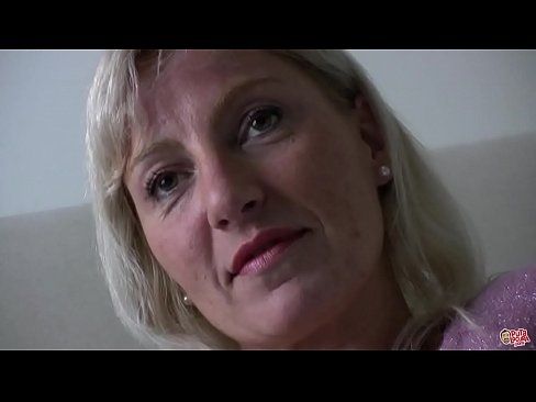 ❤️ Moderen vi alle kneppede ... Dame, opfør dig ordentligt! ️❌ Anal video at da.fuckmymac.ru ️❤