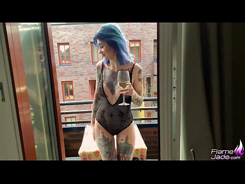 ❤️ Kæmpe pige suger med en sut og knepper lidenskabeligt under åben himmel ️❌ Anal video at da.fuckmymac.ru ️❤